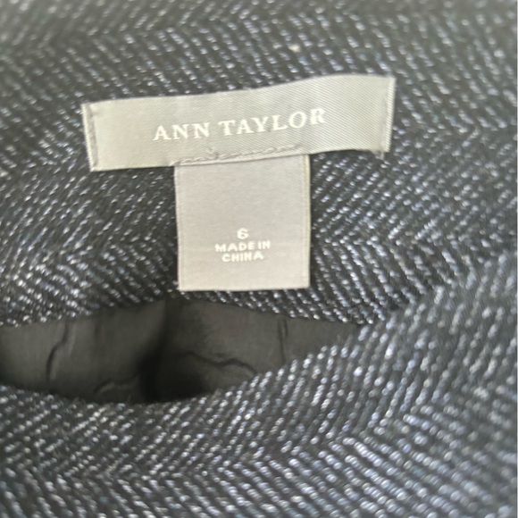 Ann Taylor Blue Black Kick Pleat Pencil Skirt Size 6 - Picture 3 of 7